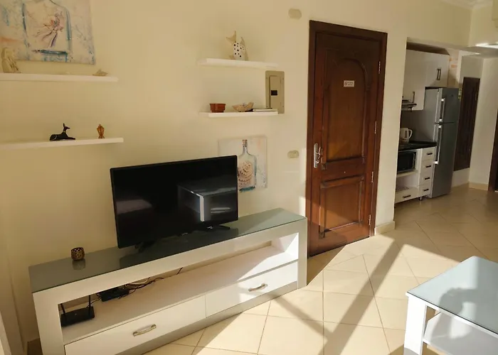 Daire One- Bedroom S3 In Vip Zone Sunny Lakes *